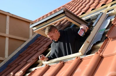 Pose de fenêtres de toit Velux à Pinet